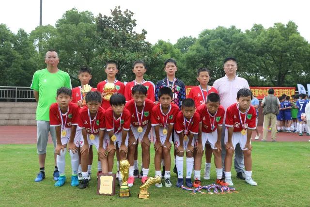 96-97赛季后球员生涯助攻率榜：斯托克顿居首